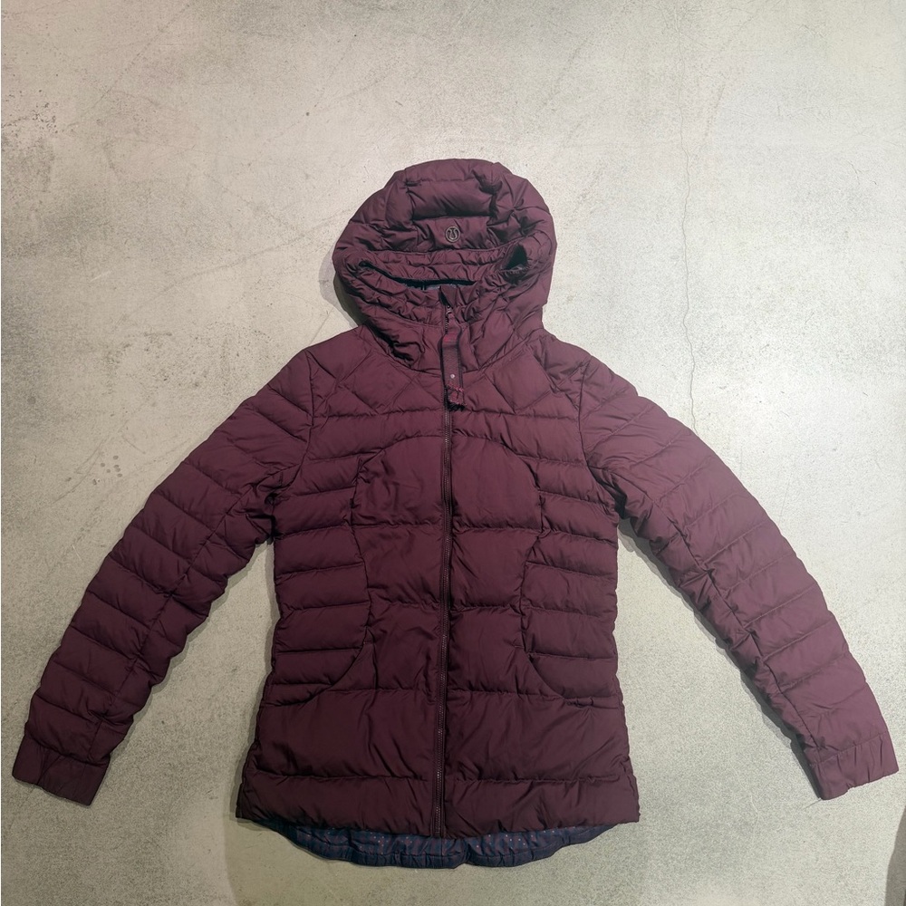 Lululemon Women's Hooded Puffer Jacket - burgundy